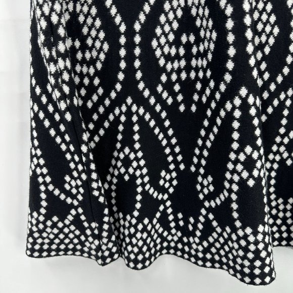 Kikit Skirt Womens Knit A-Line Pull On Geometric Pattern Black White M - Picture 5 of 11